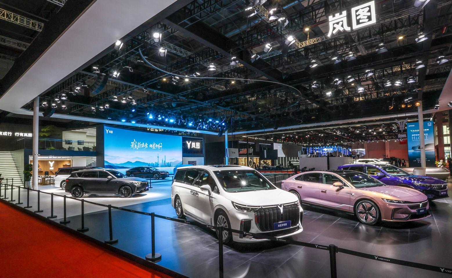晓莺说：Wheels of Change: the Story of Dongfeng Motor (Part 1)